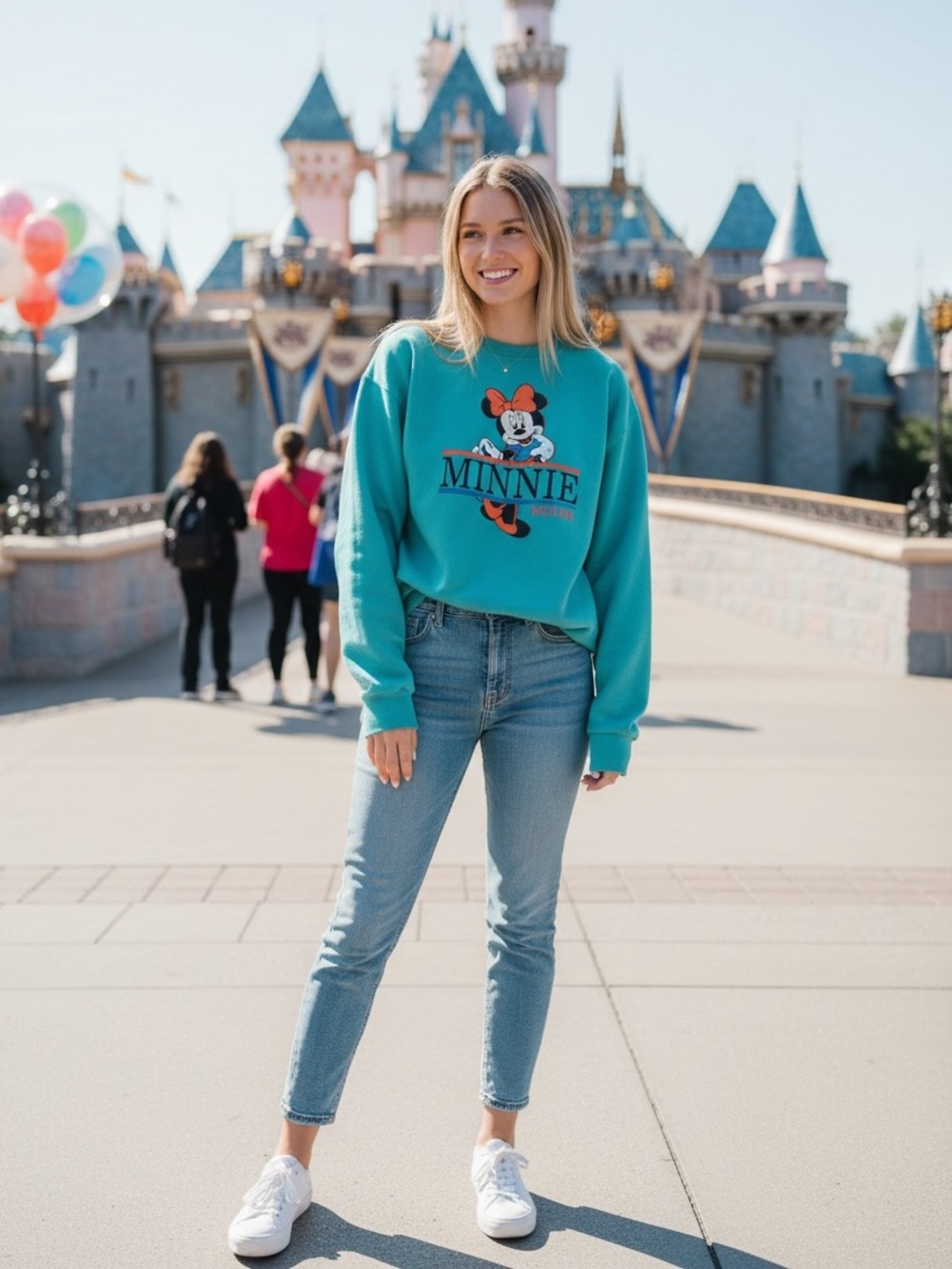 Minnie Mouse Turquoise Sweatshirt